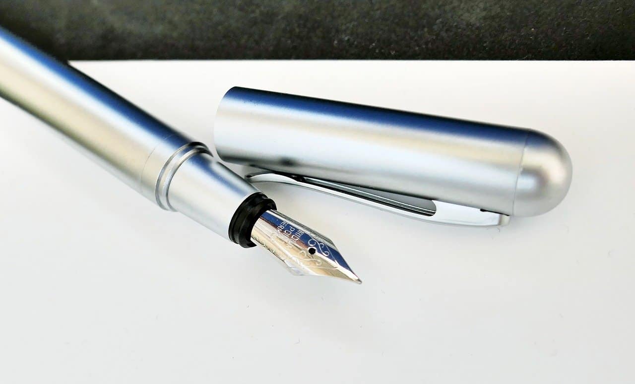 Minimalist Fountain Pen